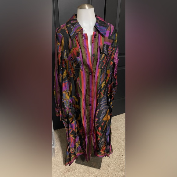 Colorful Button-Up Dress - Picture 6 of 8